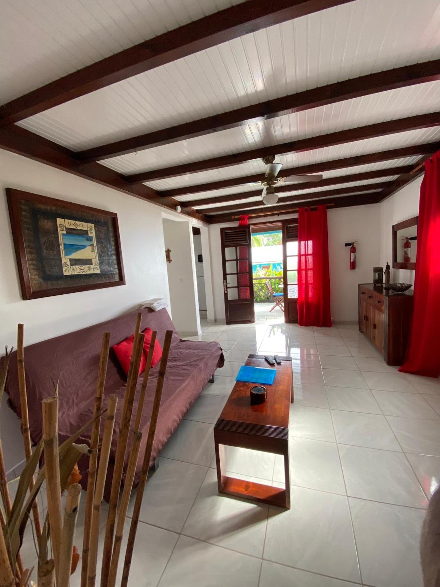 Les Villas Pameyaque 2 F2 Avec 1 Piscine Et 1 F3 Avec 1 Piscine, Superbe Vue Sur La Mer Riviere-Salee Екстер'єр фото