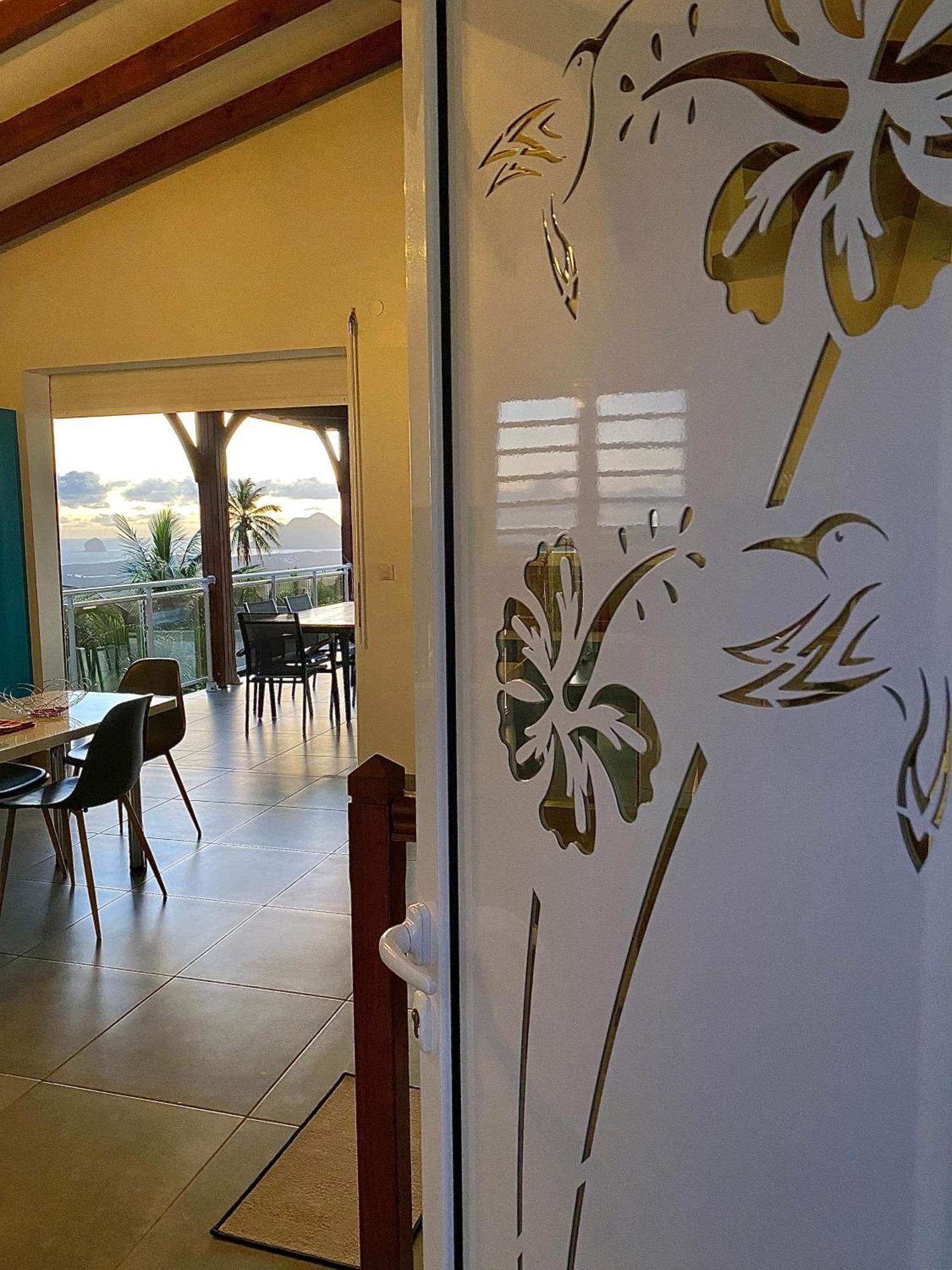 Les Villas Pameyaque 2 F2 Avec 1 Piscine Et 1 F3 Avec 1 Piscine, Superbe Vue Sur La Mer Riviere-Salee Екстер'єр фото